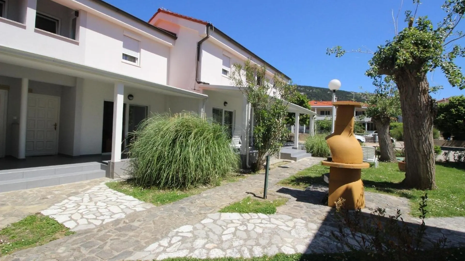 Apartment Ferienwohnung Fuer 4 Personen Ca 53 M In Baska, Adriakueste Kroatien Kroatische Inseln Croatia